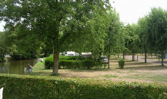 Crédits photo : OT Cluny / Camping Clochette