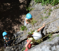 Stage escalade en falaise- 8/11 ans
