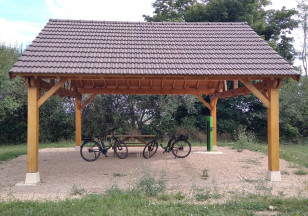 Station autonome de réparation de vélos